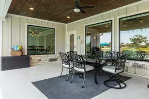 217 Arrowhead Dr, Lake Jackson, TX 77566 - Photo 31