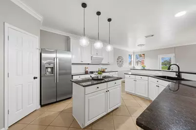 2104 Rushing Spring Drive, Pearland, TX 77584 - Photo 17