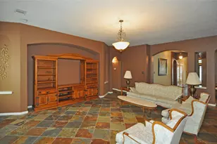 13607 Goldwater Ct, Houston, TX 77044 - Photo 11