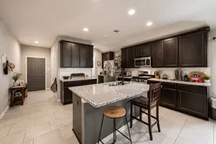 614 Harvest Bluff Dr, Rosharon, TX 77583 - Photo 11