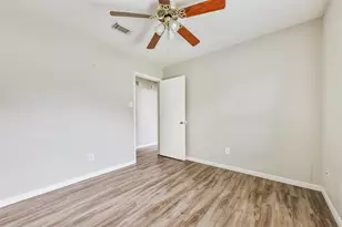 3425 Stevenwood Ln, Alvin, TX 77511 - Photo 37