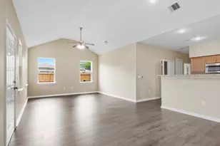 3618 Rockingham St, Houston, TX 77051 - Photo 7