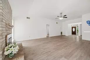 16022 Sierra Vista Dr, Houston, TX 77083 - Photo 5