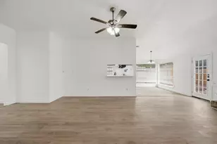 16022 Sierra Vista Dr, Houston, TX 77083 - Photo 7