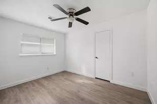 16022 Sierra Vista Dr, Houston, TX 77083 - Photo 23