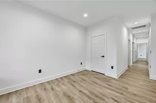 316 Clearwater St, Houston, TX 77029 - Photo 17
