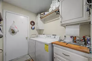 911 Lake Country Dr, Seabrook, TX 77586 - Photo 31