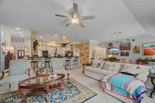 911 Lake Country Dr, Seabrook, TX 77586 - Photo 7