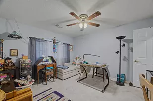 911 Lake Country Dr, Seabrook, TX 77586 - Photo 29