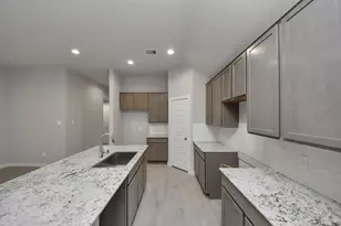 11118 Rose River Dr, Houston, TX 77044 - Photo 15