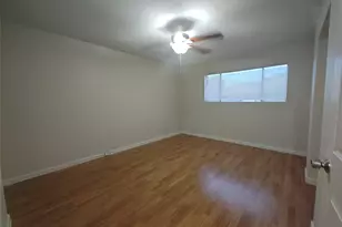 2252 Shadowdale Dr, Houston, TX 77043 - Photo 13