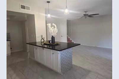 2252 Shadowdale Drive #362, Houston, TX 77043 - Photo 5