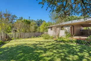 3802 Sunnybrook Ln, Bryan, TX 77802 - Photo 33