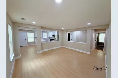 3819 Banks Ridge Lane, Katy, TX 77449 - Photo 3