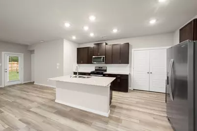 18733 Timber Glen Drive, Conroe, TX 77316 - Photo 11