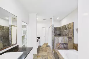5425 Floyd St, Houston, TX 77007 - Photo 17