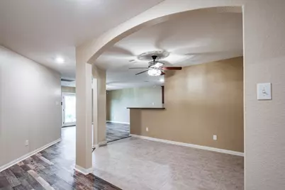 11126 Blue Grove Drive, Humble, TX 77396 - Photo 5