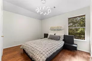 122 W Burberry Cir, The Woodlands, TX 77384 - Photo 33