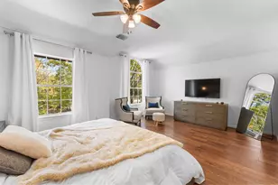 122 W Burberry Cir, The Woodlands, TX 77384 - Photo 27