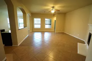 1067 Cedar Lake Ct, Conroe, TX 77384 - Photo 5