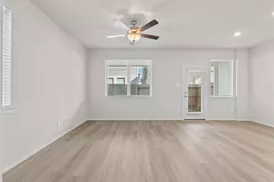 700 Sand Dollar Dr, Kemah, TX 77565 - Photo 5