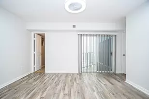 9809 Richmond Ave E, Houston, TX 77042 - Photo 41