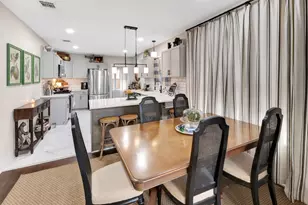 101 N Cameron St, Victoria, TX 77901 - Photo 11