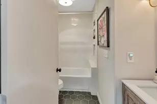 101 N Cameron St, Victoria, TX 77901 - Photo 27