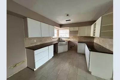 6639 Seaton Valley Drive, Spring, TX 77379 - Photo 13