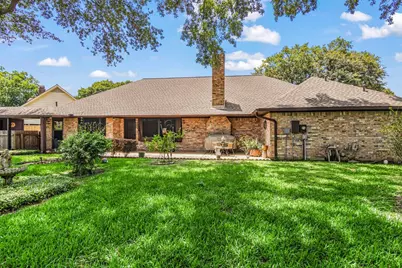 10506 Sagemeadow Court, Houston, TX 77089 - Photo 27