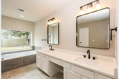 18703 Evergreen Falls Drive, Houston, TX 77084 - Photo 17