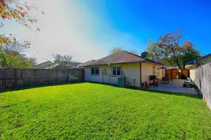 23330 Prairie Bird Dr, Spring, TX 77373 - Photo 5