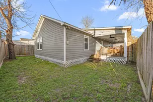 1405 Walton St, Houston, TX 77009 - Photo 27