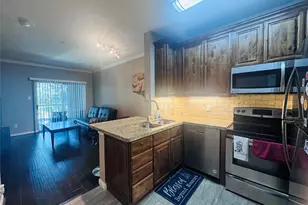 3231 Allen Pkwy, Houston, TX 77019 - Photo 3