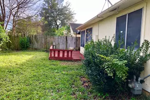 2403 Chimneystone Cir, Sugar Land, TX 77479 - Photo 9