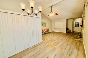 2403 Chimneystone Cir, Sugar Land, TX 77479 - Photo 5