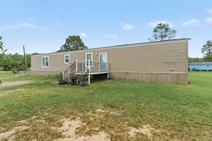 428 W Pine, Winnie, TX 77665 - Photo 31