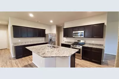 7723 London Tower Lane, Houston, TX 77044 - Photo 3