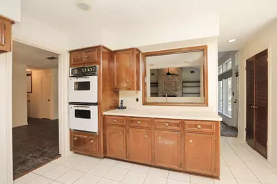 15226 Rainhollow Drive, Houston, TX 77070 - Photo 17