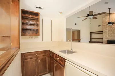 15226 Rainhollow Drive, Houston, TX 77070 - Photo 19