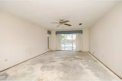 15226 Rainhollow Drive, Houston, TX 77070 - Photo 21