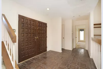 15226 Rainhollow Drive, Houston, TX 77070 - Photo 5