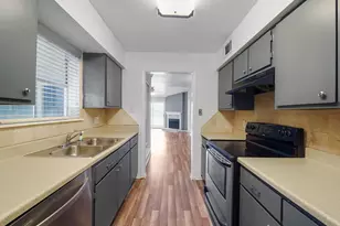18800 Egret Bay Blvd, Webster, TX 77058 - Photo 21