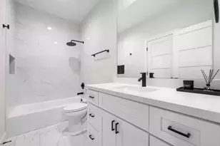 3610 Dreyfus St, Houston, TX 77021 - Photo 17