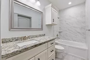 134 Comal Dr, Baytown, TX 77523 - Photo 35