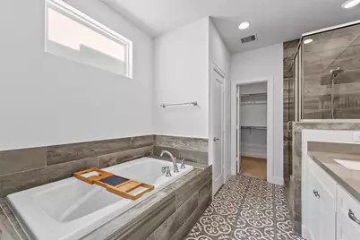 1050 Timbergrove Yards Lane, Houston, TX 77008 - Photo 19