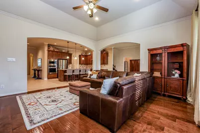 17007 Thomastone Lane, Humble, TX 77346 - Photo 9