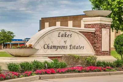 14815 Churchill Downs Avenue, Mont Belvieu, TX 77523 - Photo 33