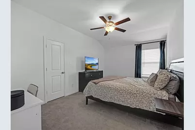 14815 Churchill Downs Avenue, Mont Belvieu, TX 77523 - Photo 29