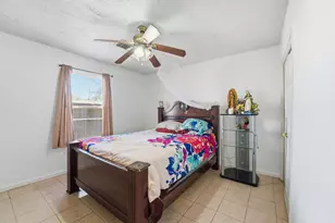 7125 Farnsworth St, Houston, TX 77022 - Photo 19